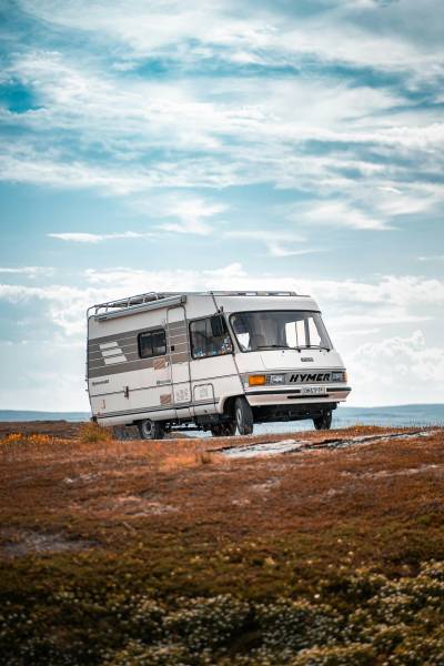 vendre vieux camping car en l'état ou en panne Gréoux les Bains Alpes de Haute Provence